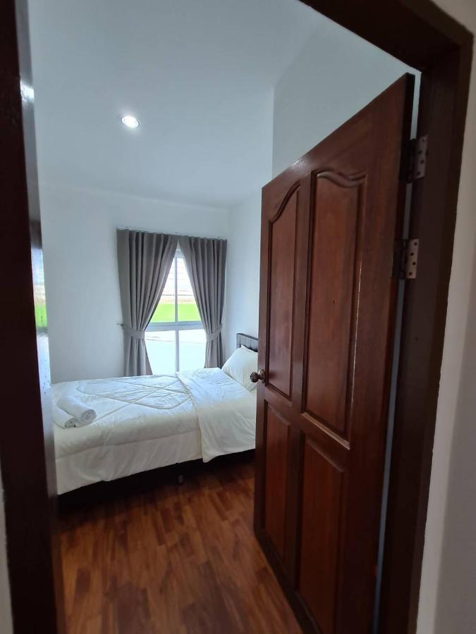 Yyk Holiday Rooms Ban Khlong Krang Eksteriør bilde