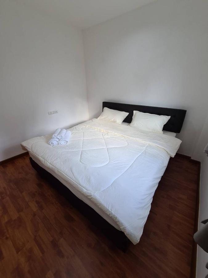 Yyk Holiday Rooms Ban Khlong Krang Eksteriør bilde